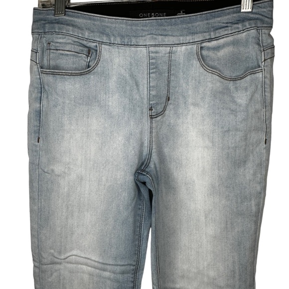 One 5 One Bombshell Fit Pull On Jeans - Picture 2 of 8
